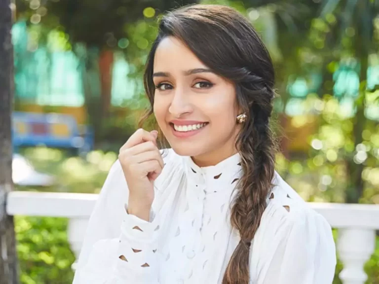 shraddha-kapoor-net-worth