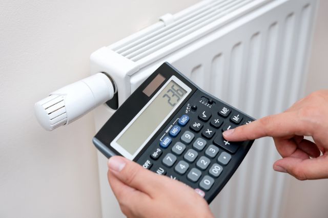 how-to-save-costs-by-reducing-energy-consumption-at-home