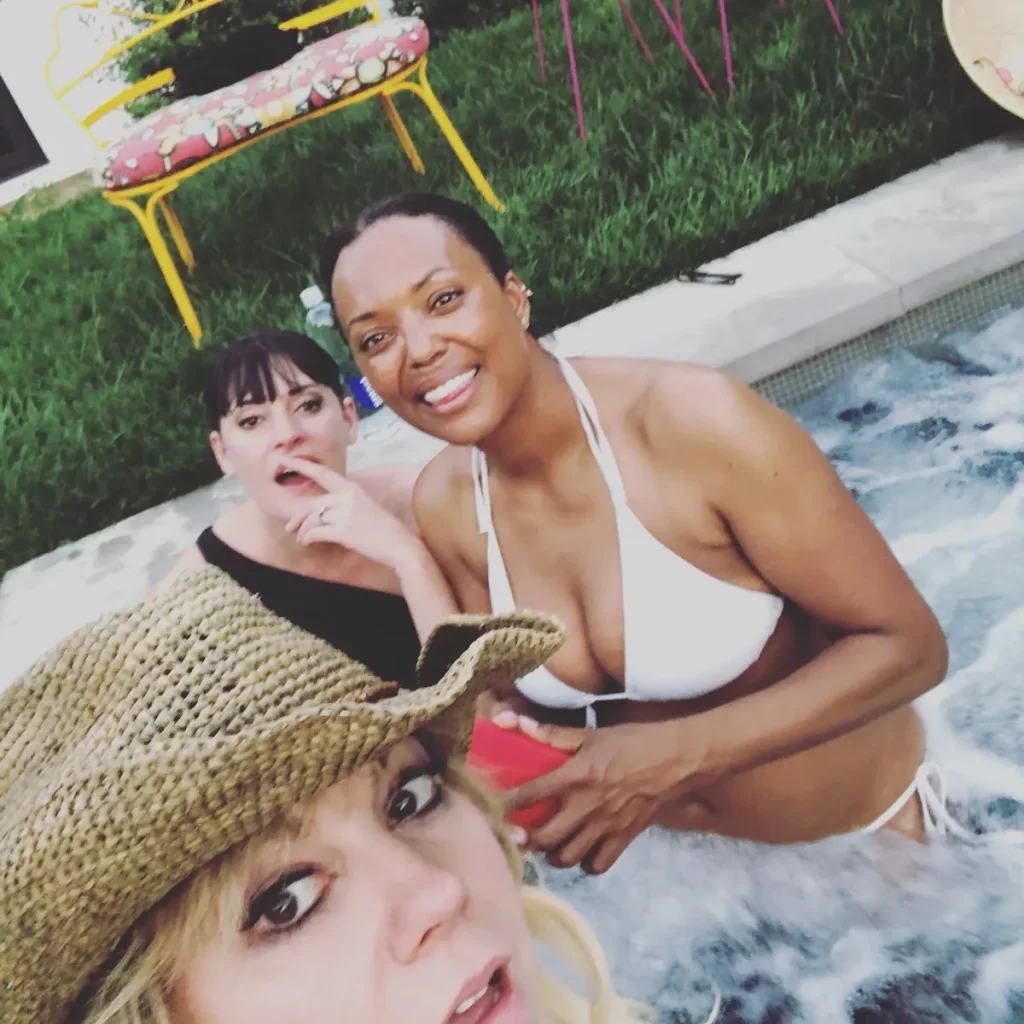 Aisha-Tyler-Bathing-Suit-Photos