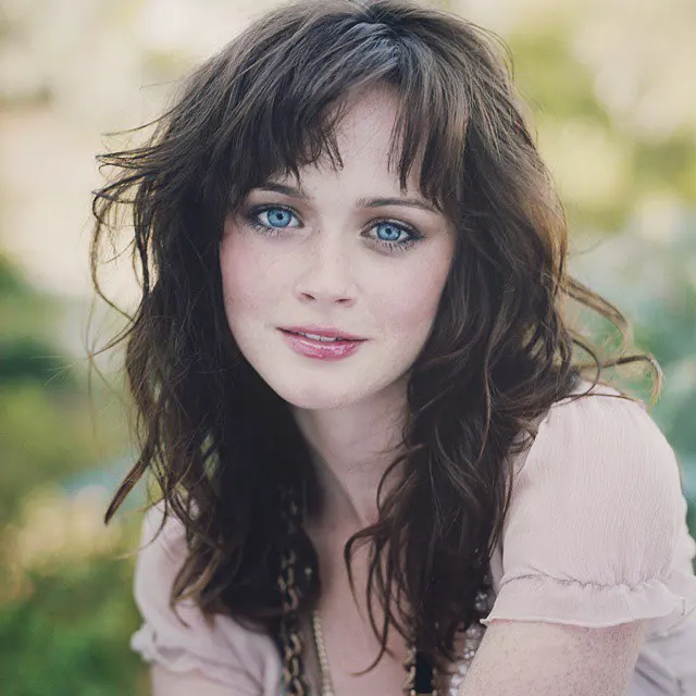 Alexis-Bledel-Looks