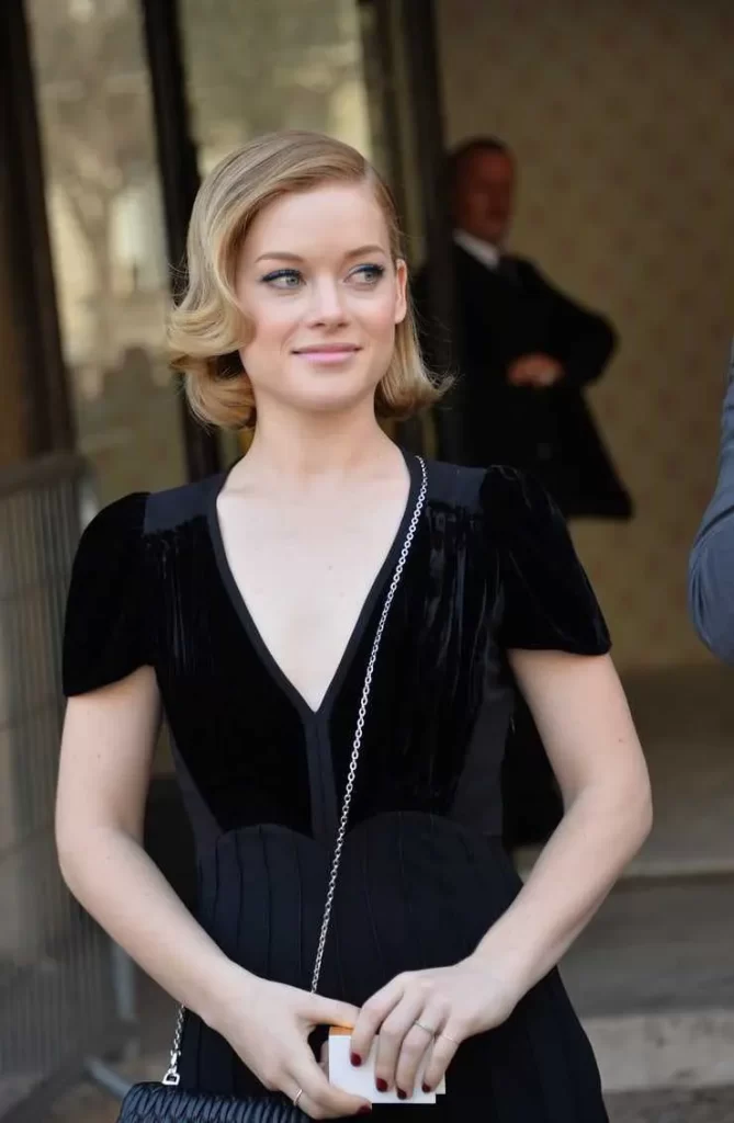 Hot-Pictures-of-Jane-Levy
