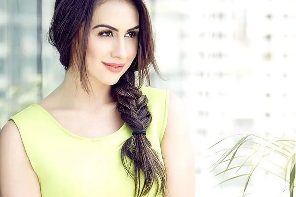 Lauren-Gottlieb-Looks