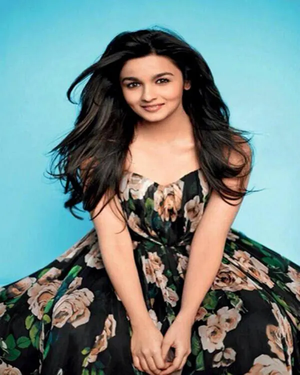 50 Alia Bhatt Bikini Pictures (Hot & Sexy) - Inbloon