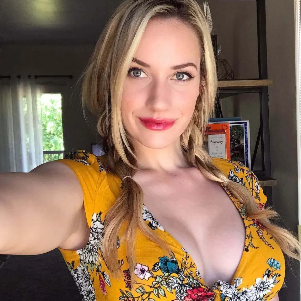 Paige-Spiranac-Sexy-Photos