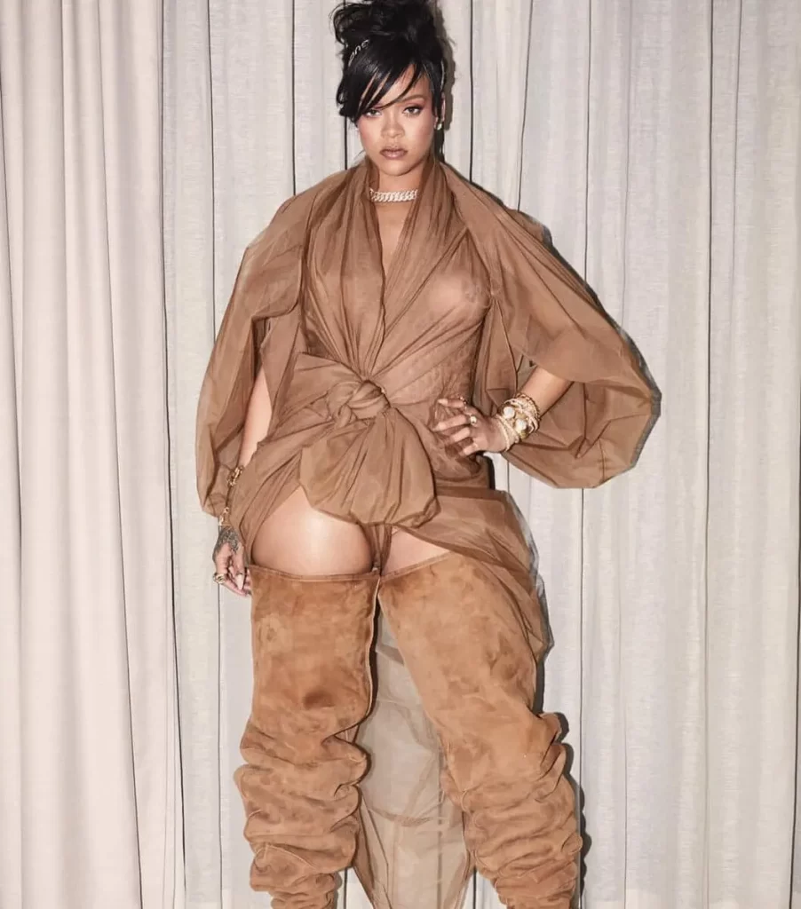 Rihanna-Pics