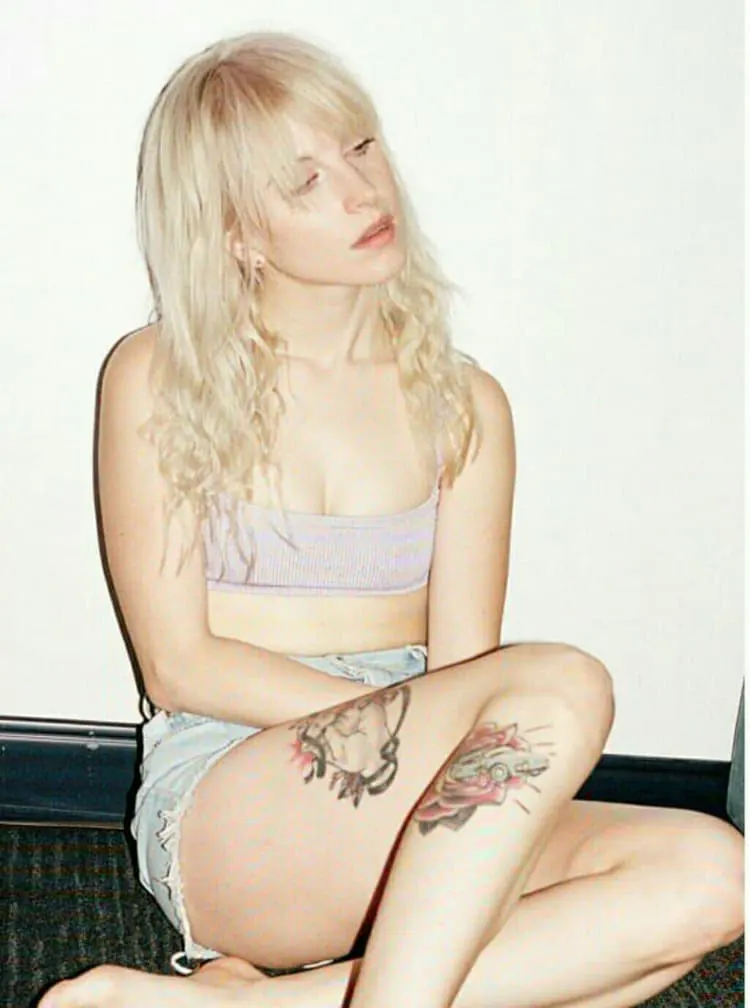 Hayley-Williams-Bathing-Suit-Images