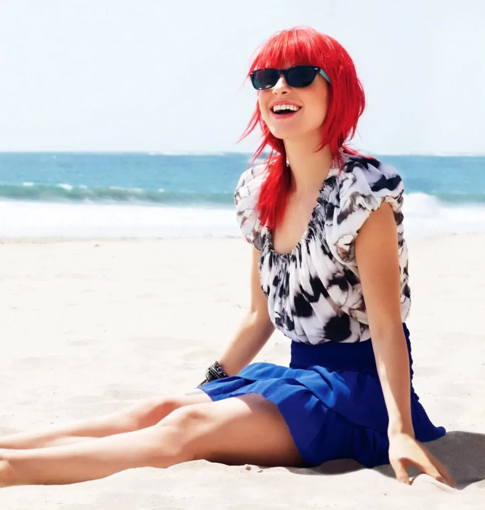 Hayley-Williams-Bathing-Suit-Pictures