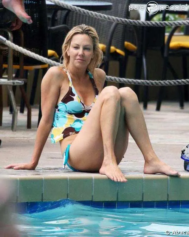 Heather-Locklear-Bathing-Suit-Images