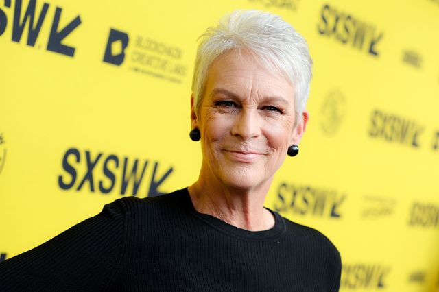 jamie-lee-curtis-hot-and-sexy-bikini-pictures