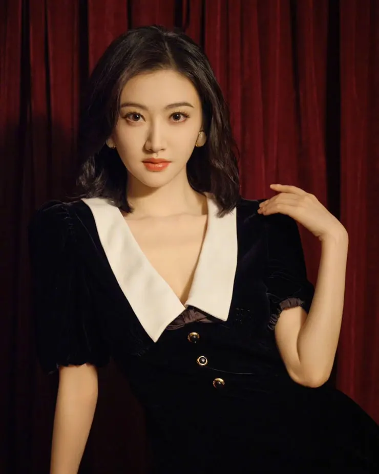50 Jing Tian Hot and Sexy Bikini Pictures - Inbloon