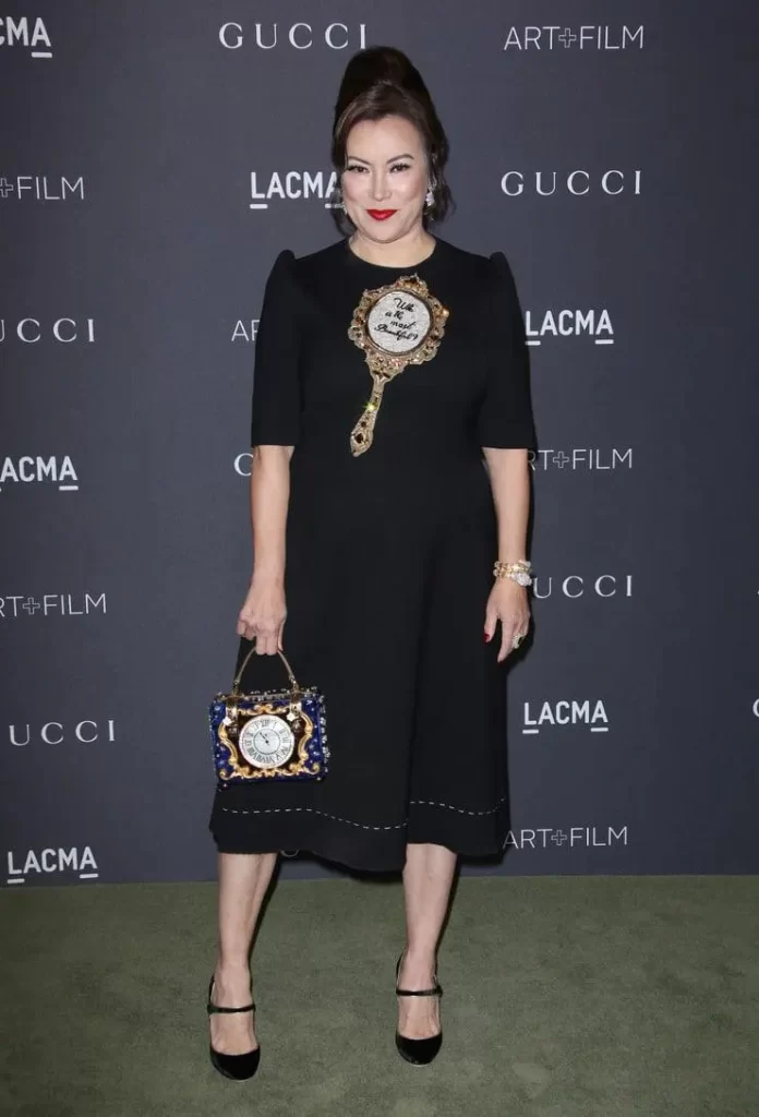 Looks-of-Jennifer-Tilly