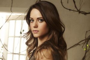 50 Lyndsy Fonseca Hot and Sexy Bikini Pictures - Inbloon