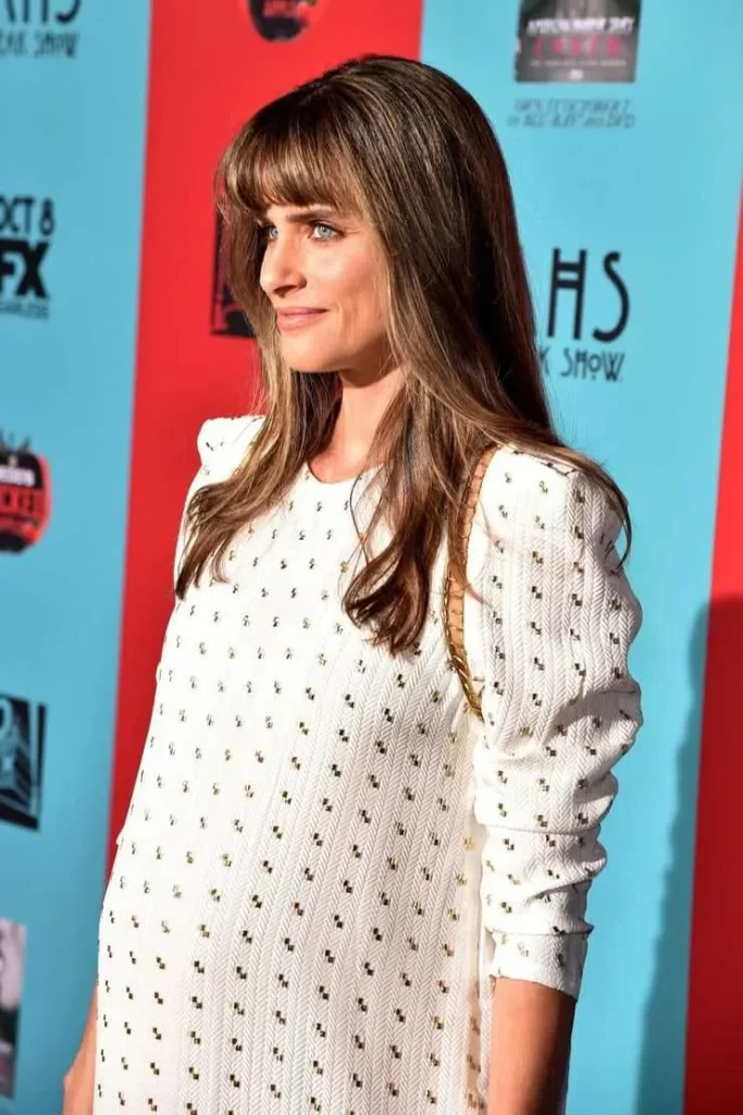 Photos-of-Amanda-Peet