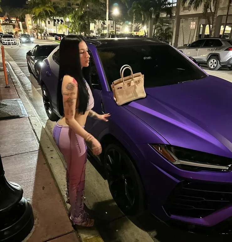 Sexy-Images-of-Danielle-Bregoli