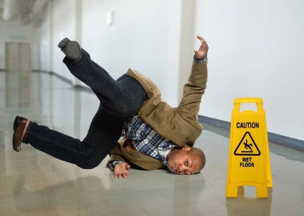 how-premises-liability-works-in-slip-and-fall-accidents