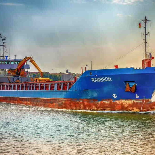 How to Move Goods Across Islands Without Stress