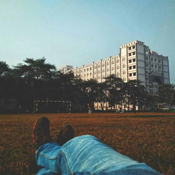 College campus style Outfits to see you through the semeste