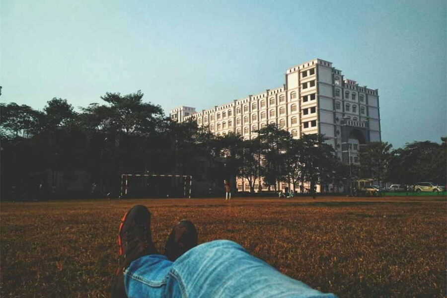 College campus style Outfits to see you through the semeste