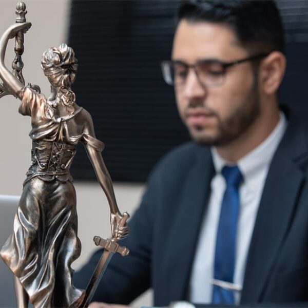 How Guardianship Lawyers Help Protect Vulnerable Individuals