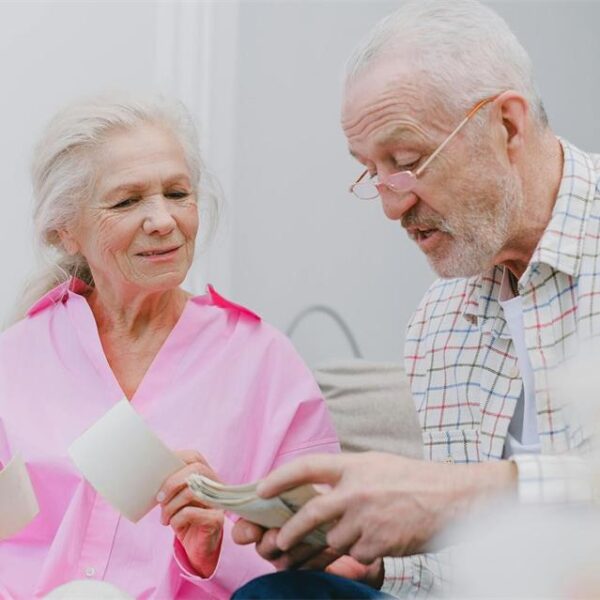 Understanding Senior Memory Changes and How to Adapt Gracefully